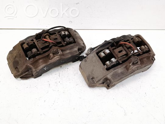 Audi Q7 4L Pinza del freno anteriore 