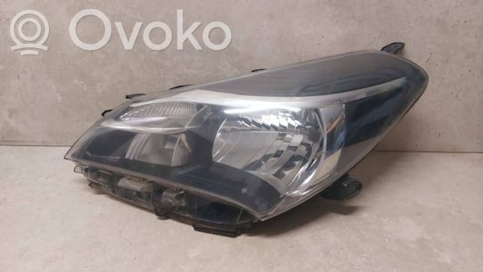 Toyota Yaris Priekinis žibintas 