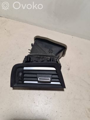 BMW 5 F10 F11 Sānu gaisa režģis 