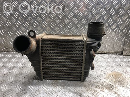 Skoda Octavia Mk1 (1U) Radiatore intercooler 