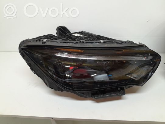 Mercedes-Benz EQE v295 Priekinis žibintas 