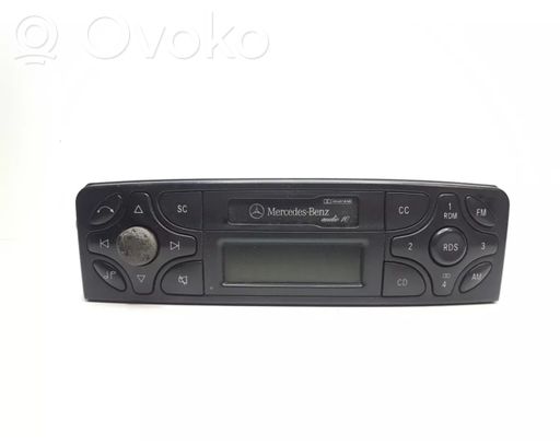 Mercedes-Benz C W203 Radija/ CD/DVD grotuvas/ navigacija 