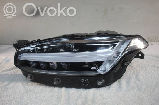 Volvo XC90 Priekinis žibintas 