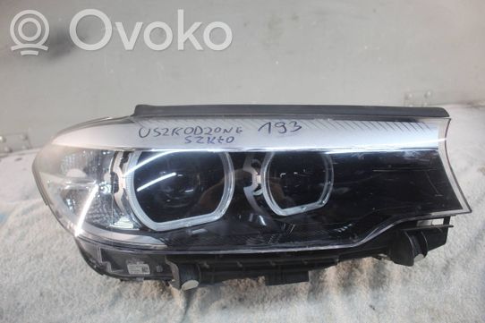 BMW 5 G30 G31 Priekinis žibintas 