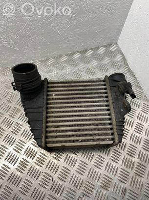Volkswagen Golf IV Radiatore intercooler 