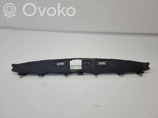 Land Rover Evoque II Takaluukun rekisterikilven valon palkki 