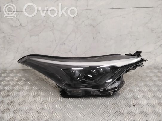 Toyota C-HR I Priekinis žibintas 