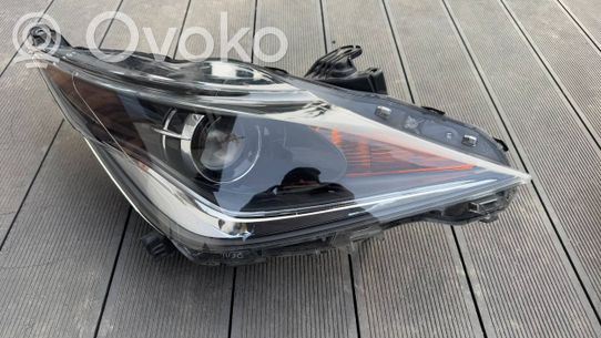Toyota Aygo AB40 Priekinis žibintas 