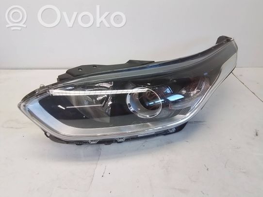 KIA Ceed Priekinis žibintas 