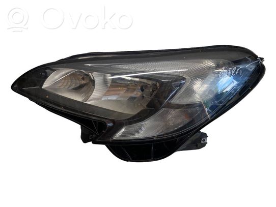 Opel Corsa E Priekinis žibintas 