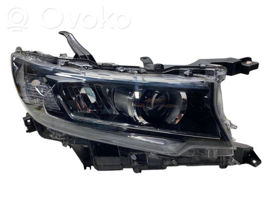 Toyota Land Cruiser J300 Priekinis žibintas 