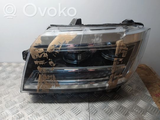 Volkswagen Crafter Priekinis žibintas 