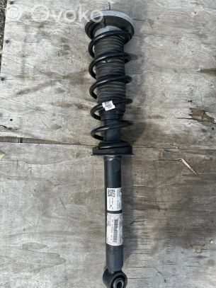 BMW 5 G30 G31 Tailgate/trunk strut/damper 
