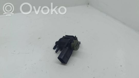 Volkswagen PASSAT B6 Elettrovalvola turbo 