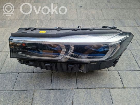 BMW 7 G11 G12 Priekinis žibintas 