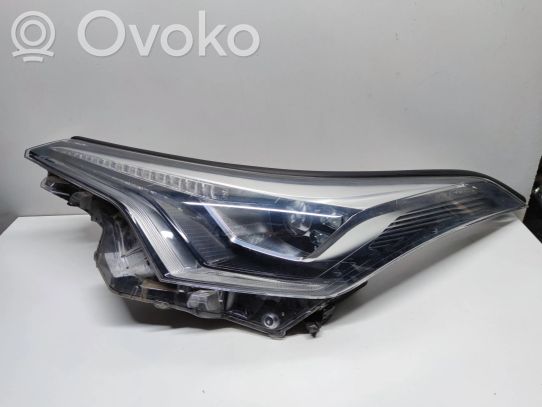 Toyota C-HR I Priekinis žibintas 