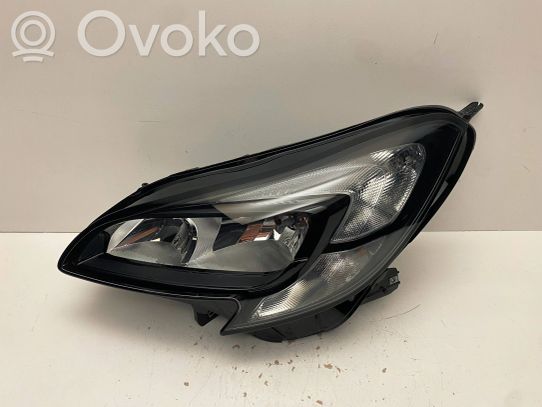 Opel Corsa E Priekinis žibintas 