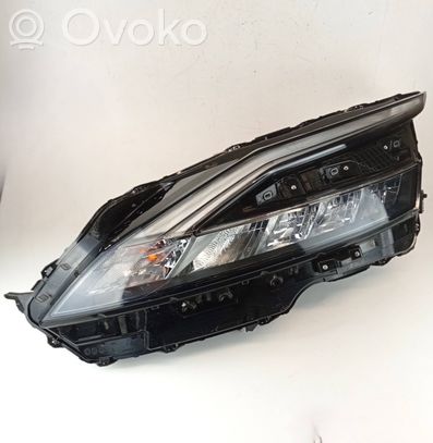 Nissan Qashqai J12 Priekinis žibintas 