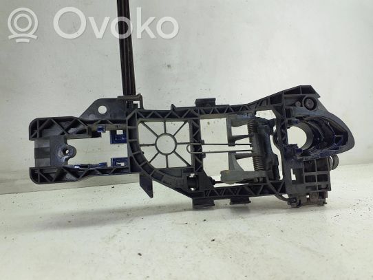 Volkswagen PASSAT B6 Etuoven ulkokahvan kehys 