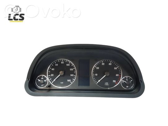 Mercedes-Benz A W169 Licznik / Prędkościomierz 
