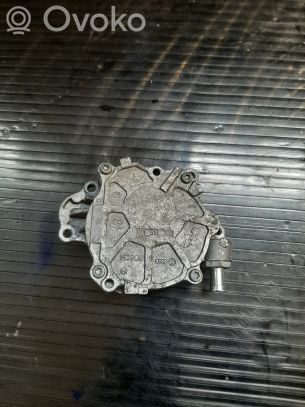 Audi A4 S4 B8 8K Pompe à vide 