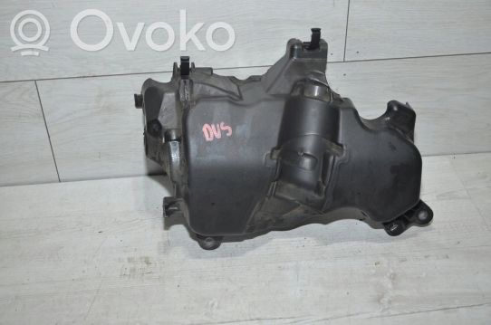 Dacia Duster II Copri motore (rivestimento) 