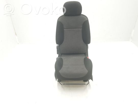 Peugeot Partner Etumatkustajan istuin 