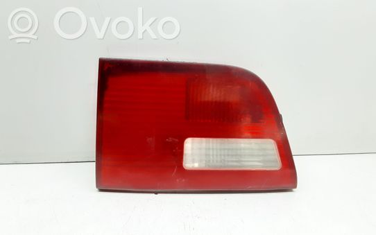 BMW X5 E53 Galinis žibintas dangtyje 