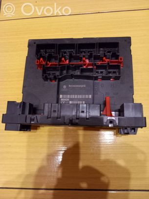 Module confort   8P0907279C,F005V00493,H37S0301