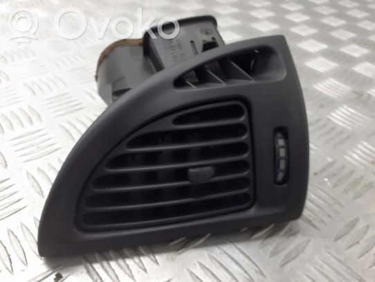 Vieille Grille D'aération En Fonte Pour Poêle Vermont Castings WinterWarm – Style Authentique Et Robuste