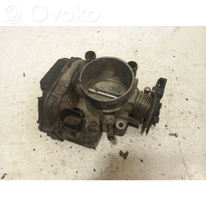 Audi A4 S4 B5 8D Valvola a farfalla 