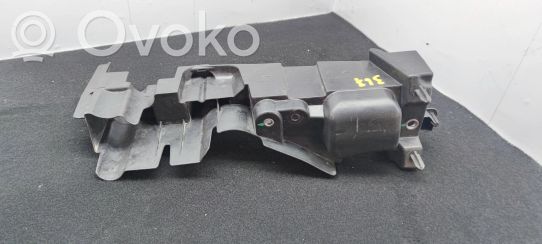 Mercedes-Benz Sprinter W906 Traverse, support de radiateur latéral 