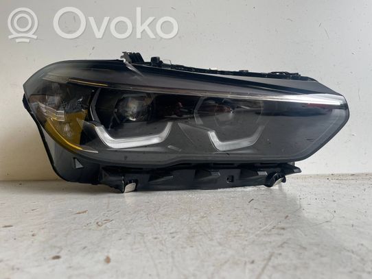 BMW X5 G05 Priekinis žibintas 