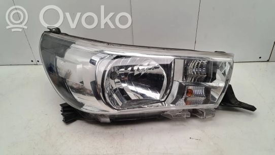 Toyota Hilux (AN10, AN20, AN30) Priekinis žibintas 