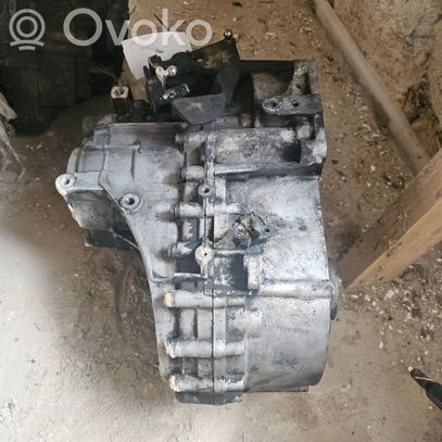 Ford Galaxy Boîte de vitesses manuelle à 6 vitesses 
