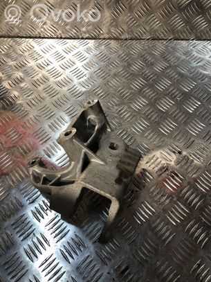 Volvo XC90 Support, suspension du moteur 