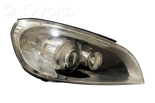 Volvo V60 Priekinis žibintas 