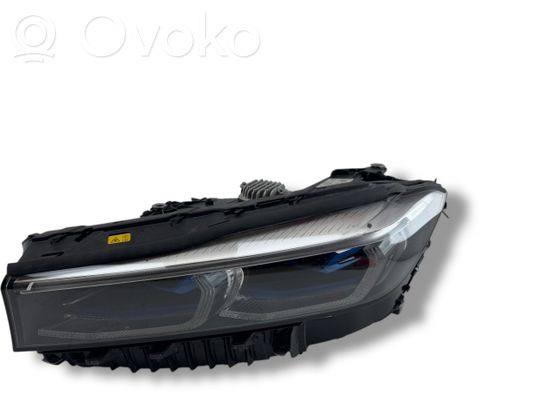 BMW 7 G11 G12 Priekinis žibintas 