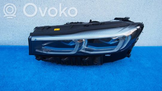 BMW 7 G11 G12 Priekinis žibintas 