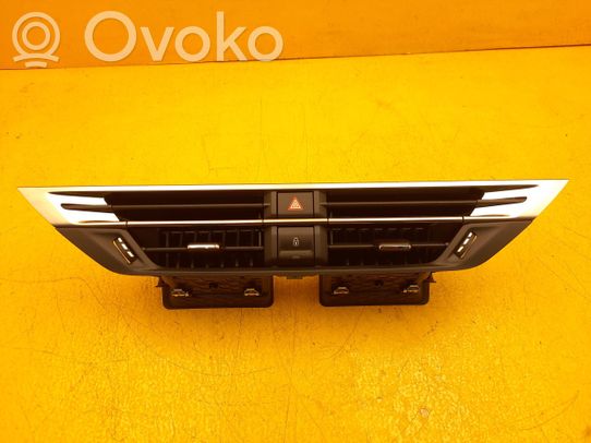 Citroen C5 X Kojelaudan keskiosan tuuletussuuttimen ritilä 