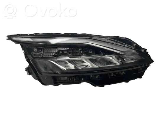 Nissan Qashqai J12 Priekinis žibintas 
