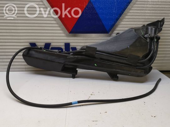 Peugeot 308 Valaisimen pesurin nestesäiliö 