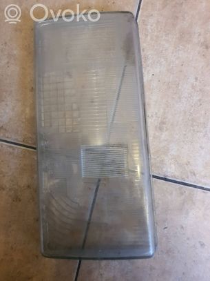 VAZ 2108 Objetivo del faro delantero 