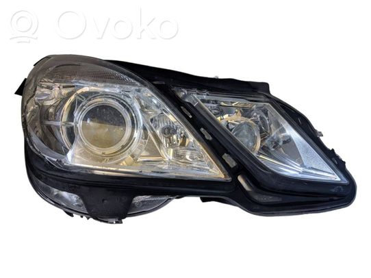 Priekinio žibinto detalė   A2128202059,1ZT01080012