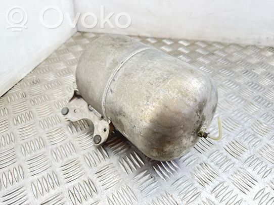 Mercedes-Benz S W221 Serbatoio per sospensioni pneumatiche 