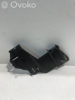 Audi Q7 4M Kita salono detalė 