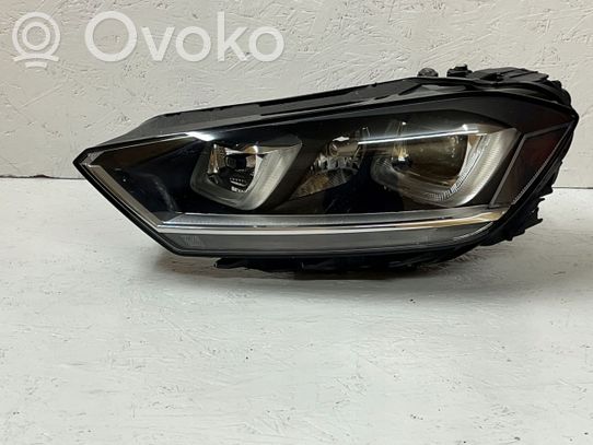 Volkswagen Golf VII Priekinis žibintas 