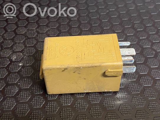BMW 5 E60 E61 Module relais lève-vitre 