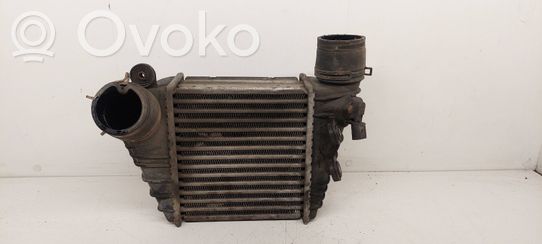 Volkswagen Golf IV Radiatore intercooler 