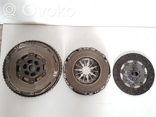 Nissan Qashqai J12 Clutch set kit 